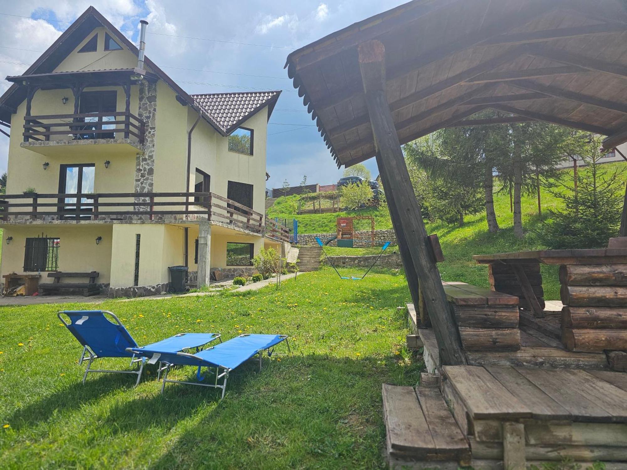 La Kaifas Villa Fundata Luaran gambar